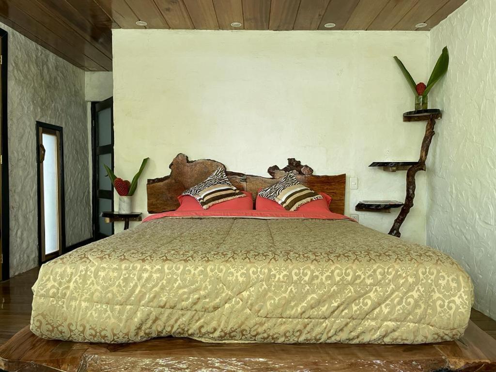 Cantalarana Lodge Mindo Dış mekan fotoğraf